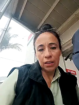 Coeur de luxure online show from March 8, 2026, 3:05 pm