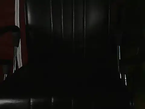 Snapshot of PreetyKitten chatting on December 17, 2025, 4:24 pm PreetyKitten online show from December 17, 2025, 4:24 pm