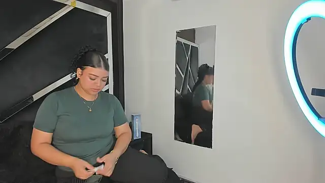 Snapshot of Rubyxht chatting on September 11, 2025, 12:38 pm Rubyxht online show from September 11, 2025, 12:38 pm