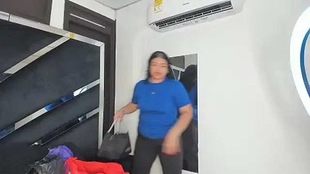 Snapshot of Rubyxht chatting on November 4, 2025, 12:48 pm Rubyxht online show from November 4, 2025, 12:48 pm