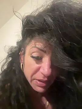 Gabriella316 online show from April 19, 2026, 3:28 am