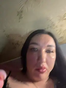Naughtbaby 2025 online show from July 18, 2026, 1:32 am
