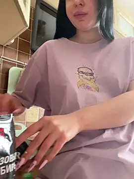 AlishaPrettyBlade online show from February 23, 2025, 9:22 am