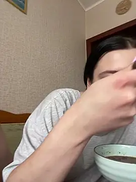 AlishaPrettyBlade online show from February 24, 2025, 9:32 am