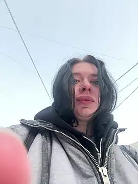 Snapshot of AlishaPrettyBlade chatting on February 9, 2026, 4:16 am AlishaPrettyBlade online show from February 9, 2026, 4:16 am