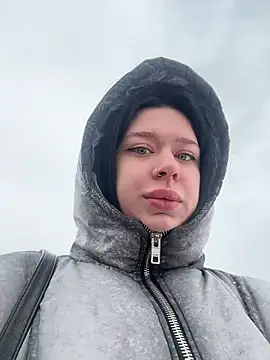 Snapshot of AlishaPrettyBlade chatting on February 15, 2026, 5:37 am AlishaPrettyBlade online show from February 15, 2026, 5:37 am