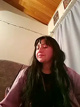 Snapshot of Arielle_lov chatting on September 19, 2025, 4:03 am Arielle lov online show from September 19, 2025, 4:03 am