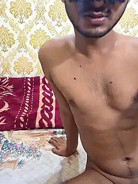 RealcoupleP online show from September 10, 2025, 4:29 pm