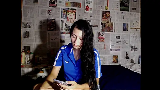 Fofii online show from January 7, 2026, 2:58 am