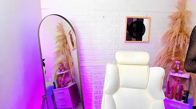 Danny Luxx online show from March 8, 2025, 12:41 pm