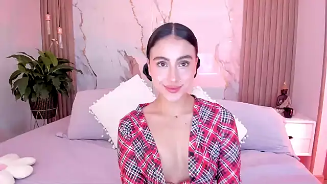 miss martiina online show from February 7, 2026, 3:10 am