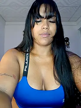 victoria roussee online show from November 7, 2025, 10:15 am