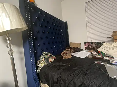 celestefantasea online show from April 16, 2026, 2:34 am