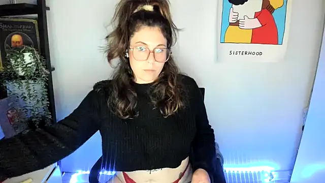 Snapshot of Rosiee69_ chatting on May 24, 2026, 10:37 pm Rosiee69 online show from May 24, 2026, 10:37 pm