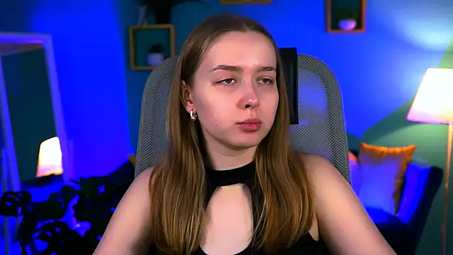 JenniferGraces online show from October 29, 2025, 12:51 pm