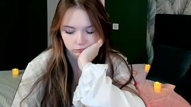 boozekirs  online show from March 12, 2025, 6:07 am