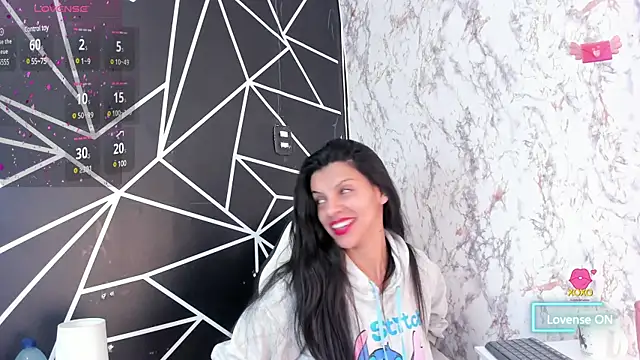 aitana garcia  online show from March 5, 2025, 12:11 pm