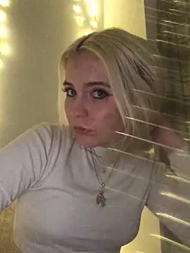 Blondie Sofia Essexbabe online show from March 23, 2025, 3:10 am