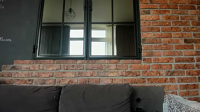 Snapshot of AnnNorriss chatting on September 11, 2025, 5:18 am AnnNorriss online show from September 11, 2025, 5:18 am