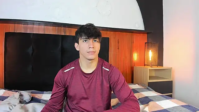 Snapshot of Allex_Cano chatting on January 18, 2026, 9:07 pm Allex Cano online show from January 18, 2026, 9:07 pm