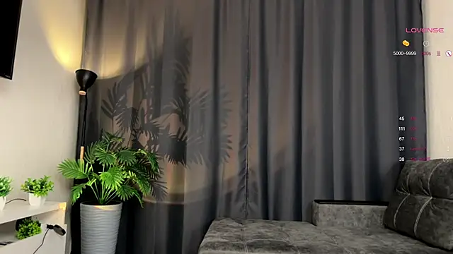 Snapshot of Nerdy_Amy chatting on October 13, 2025, 3:56 pm Nerdy Amy online show from October 13, 2025, 3:56 pm