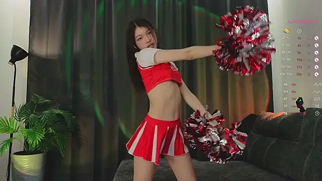 Snapshot of Nerdy_Amy chatting on October 25, 2025, 4:02 pm Nerdy Amy online show from October 25, 2025, 4:02 pm