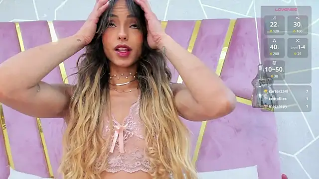 EmmyCortez online show from March 19, 2025, 3:08 pm