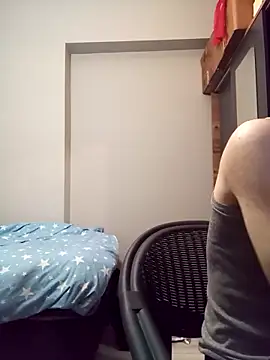 raskolnikovw online show from February 7, 2026, 5:05 pm