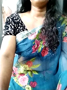 Snapshot of suthas99 chatting on October 27, 2025, 7:45 am suthas99 online show from October 27, 2025, 7:45 am