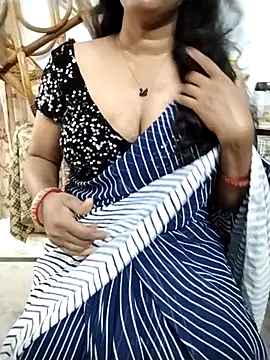 Snapshot of suthas99 chatting on November 21, 2025, 5:50 am suthas99 online show from November 21, 2025, 5:50 am