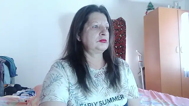ExtasyMature online show from May 16, 2026, 9:06 am