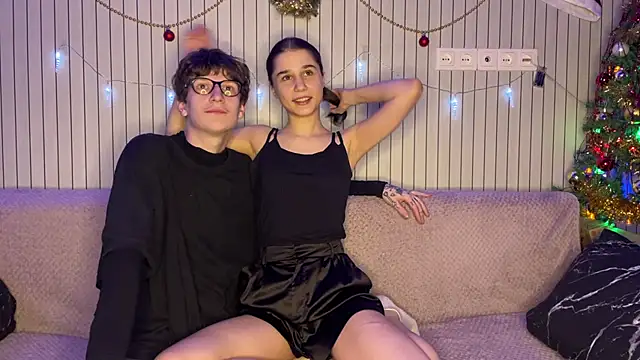 baby lesi online show from January 10, 2026, 7:04 pm