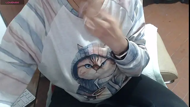 Sexyqueen mature  online show from March 8, 2025, 1:17 am