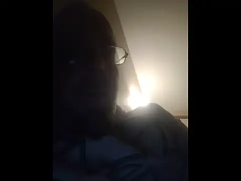 taterae online show from November 1, 2025, 11:45 am