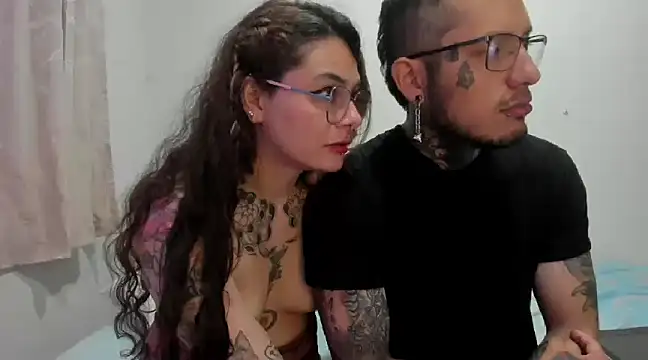 Snapshot of inksexdream chatting on March 1, 2025, 5:20 am inksexdream online show from March 1, 2025, 5:20 am