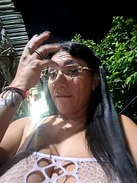 Snapshot of hot_veteran01 chatting on May 5, 2026, 10:01 am hot veteran01 online show from May 5, 2026, 10:01 am