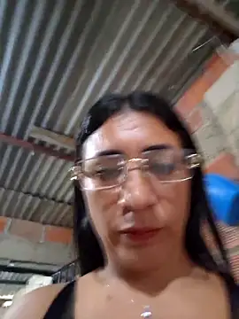 Snapshot of hot_veteran01 chatting on May 25, 2026, 10:38 pm hot veteran01 online show from May 25, 2026, 10:38 pm