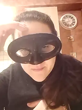 Dolcecurvy online show from March 7, 2025, 10:43 pm