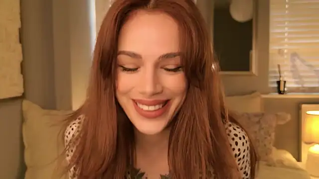 FrancescaFerra online show from May 18, 2026, 6:03 pm