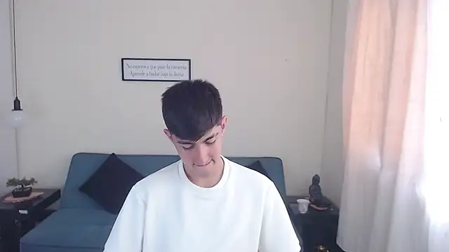 babymaik online show from March 11, 2025, 6:30 pm