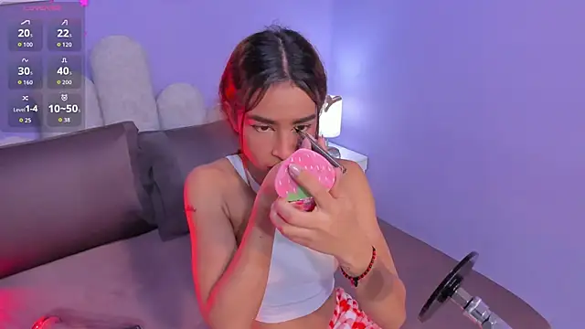 Snapshot of honey_sofii_ chatting on May 30, 2026, 11:40 am honey sofii online show from May 30, 2026, 11:40 am