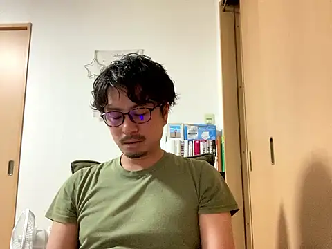 masato1115aa online show from September 19, 2025, 2:40 pm