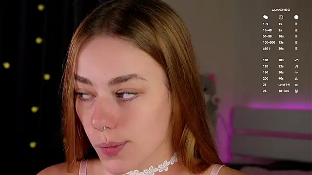 Snapshot of EmilaMills chatting on September 28, 2025, 1:00 am EmilaMills online show from September 28, 2025, 1:00 am