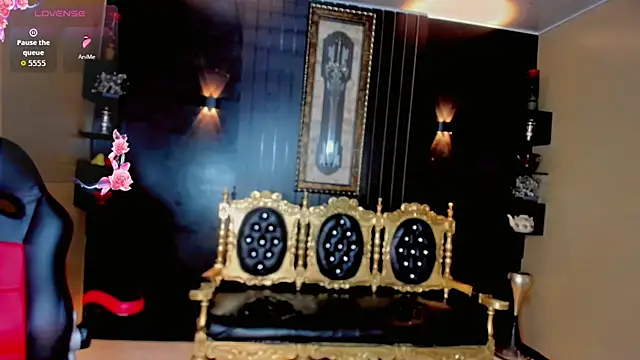 jymena xxx online show from November 1, 2025, 7:27 pm