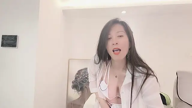 Dazzlebean online show from April 5, 2026, 1:03 am