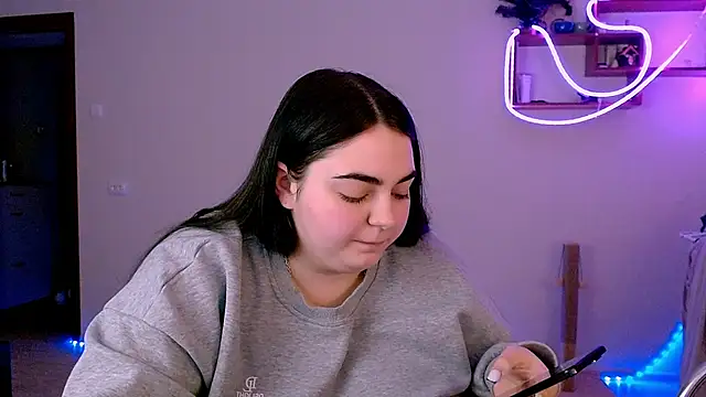 kitsune 8 online show from March 20, 2025, 4:42 pm