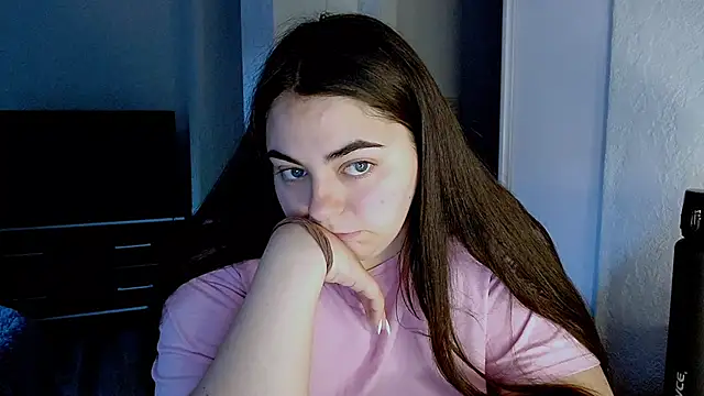 Snapshot of kitsune_8 chatting on May 24, 2026, 3:22 am kitsune 8 online show from May 24, 2026, 3:22 am