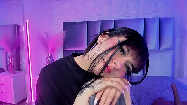 Selene bennet online show from March 14, 2026, 3:39 pm