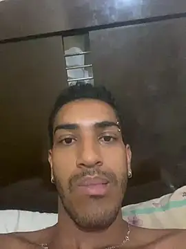 Snapshot of ldkzinnn chatting on February 24, 2025, 1:53 pm ldkzinnn online show from February 24, 2025, 1:53 pm