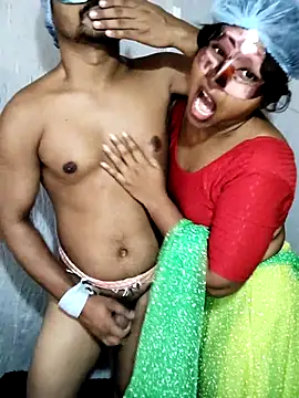 cute1gfbf online show from September 14, 2025, 6:45 am